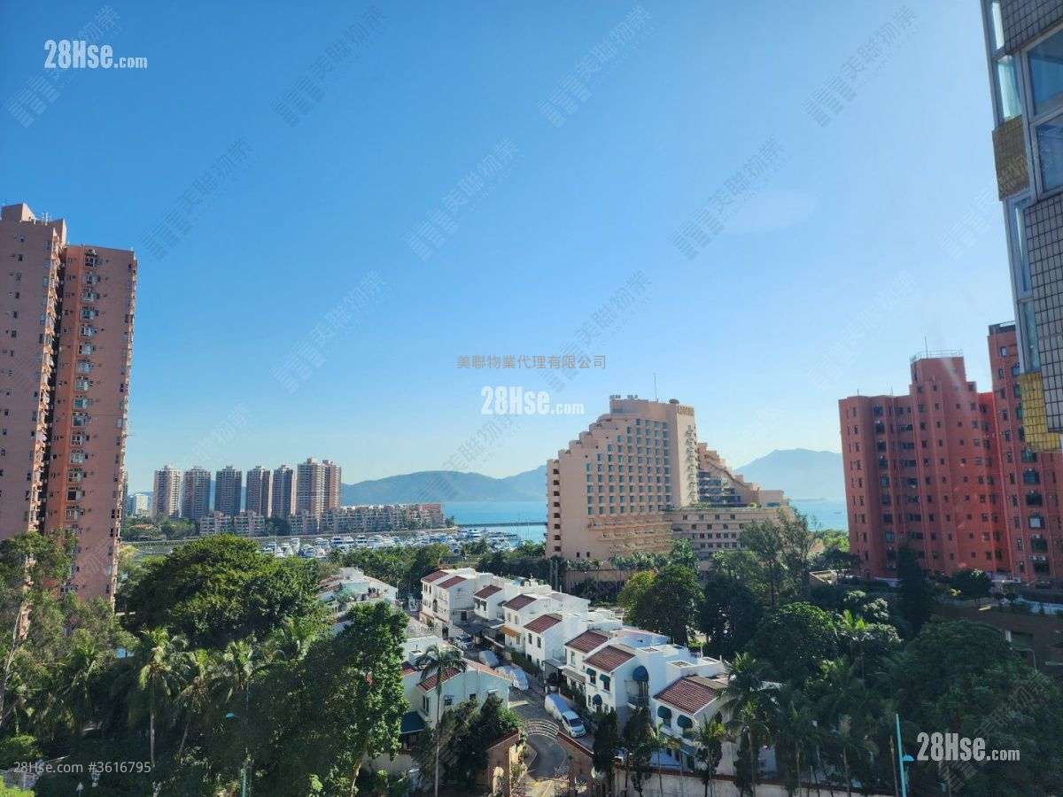 Palm Beach Sell 4 Bedrooms , 3 Bathrooms 1,530 ft² Palm Beach Sell 4 Bedrooms , 3 Bathrooms 1,530 ft²