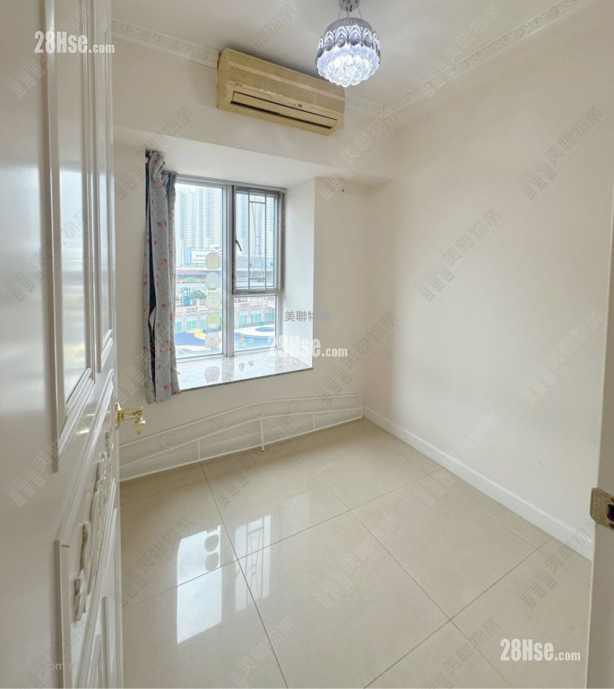 Vianni Cove Sell 3 Bedrooms 857 ft² Vianni Cove Sell 3 Bedrooms 857 ft²