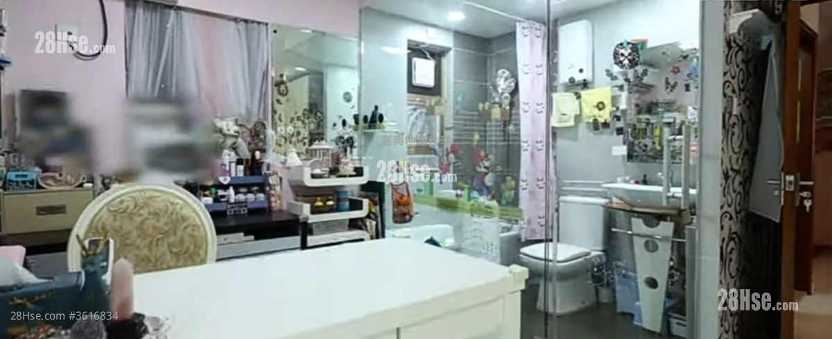 Lam Tsuen Sell 4 Bedrooms , 4 Bathrooms Lam Tsuen Sell 4 Bedrooms , 4 Bathrooms