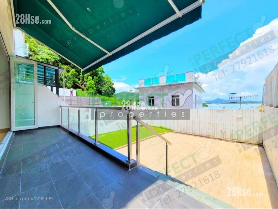 Violet Garden Rental 4 Bedrooms 1,450 ft² Violet Garden Rental 4 Bedrooms 1,450 ft²