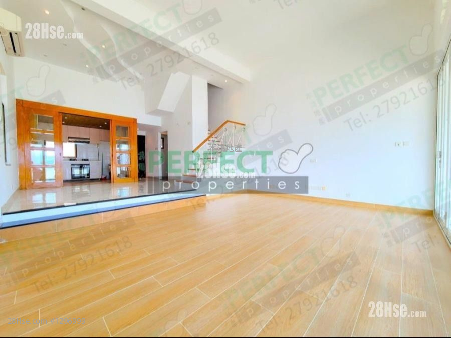 Violet Garden Rental 4 Bedrooms 1,450 ft² Violet Garden Rental 4 Bedrooms 1,450 ft²