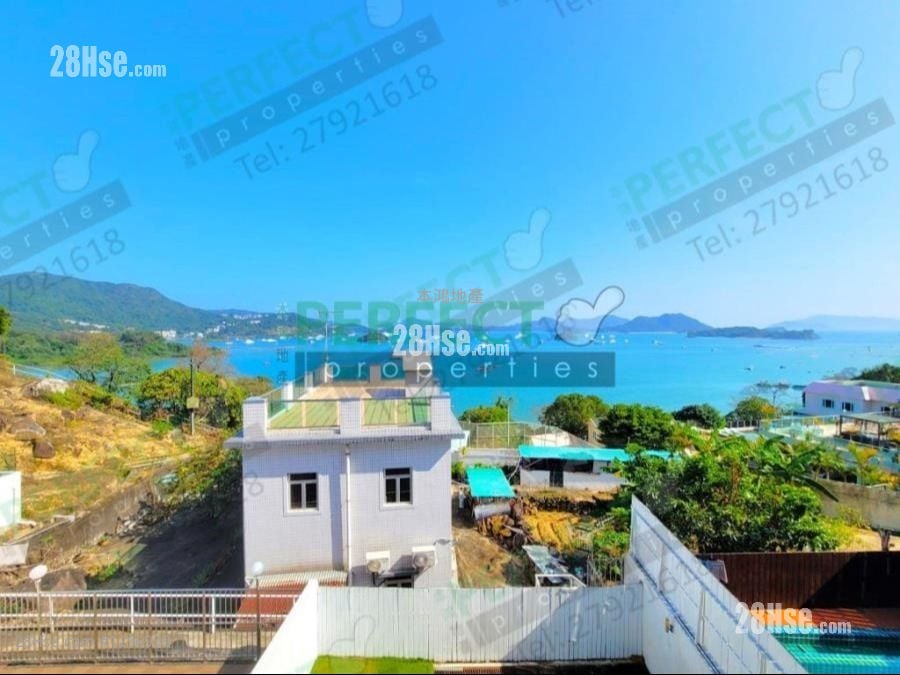 Violet Garden Rental 4 Bedrooms 1,450 ft² Violet Garden Rental 4 Bedrooms 1,450 ft²