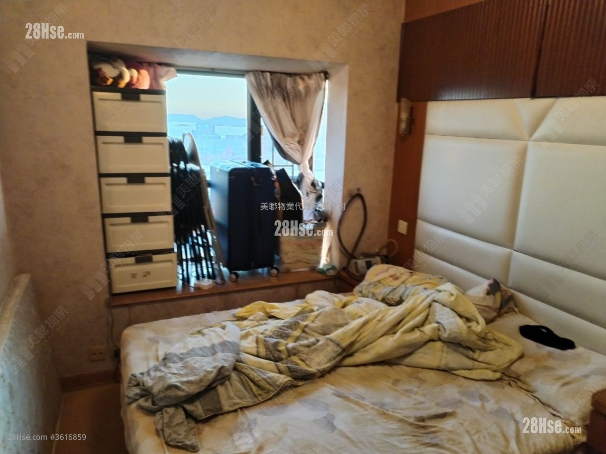 Highland Park Sell 3 Bedrooms , 2 Bathrooms 655 ft² Highland Park Sell 3 Bedrooms , 2 Bathrooms 655 ft²