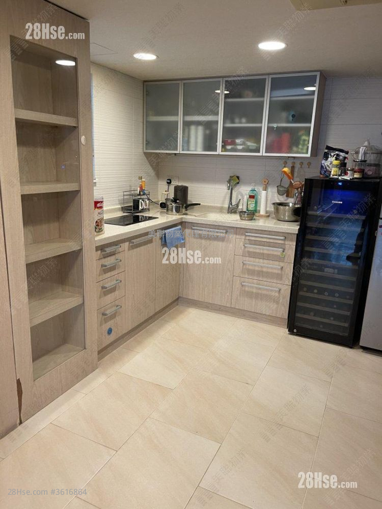 Grampian Crest Sell 5+ Bedrooms , 4 Bathrooms 1,769 ft² Grampian Crest Sell 5+ Bedrooms , 4 Bathrooms 1,769 ft²