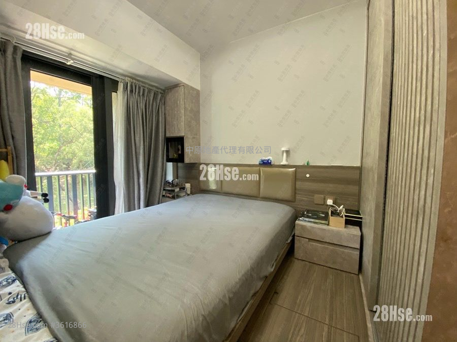 The Regent Sell 2 Bedrooms 524 ft² The Regent Sell 2 Bedrooms 524 ft²