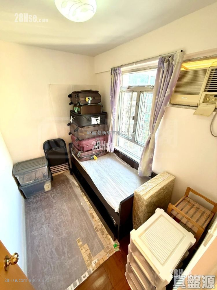City One Shatin Sell 2 Bedrooms 327 ft² City One Shatin Sell 2 Bedrooms 327 ft²