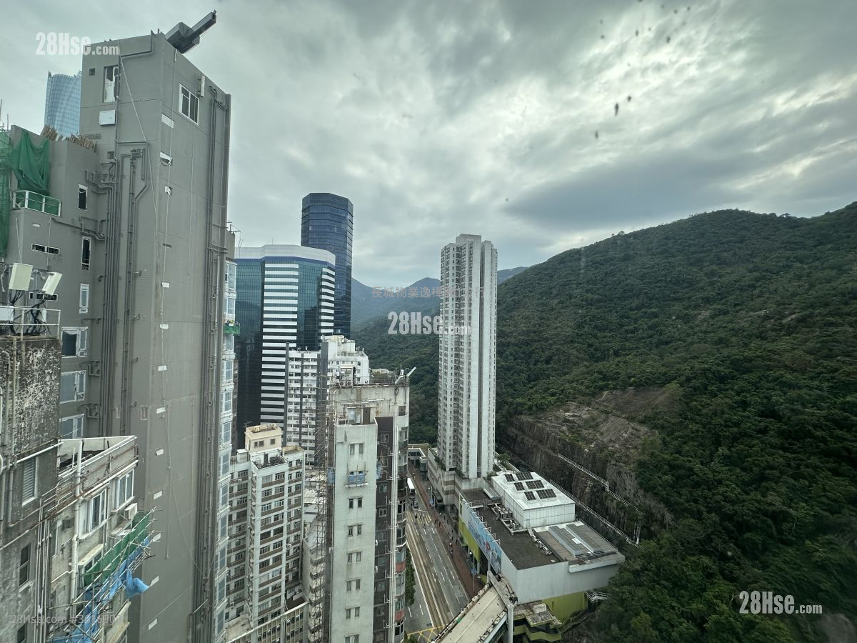 King's View Court Sell 2 Bedrooms , 1 Bathroom 548 ft² King's View Court Sell 2 Bedrooms , 1 Bathroom 548 ft²