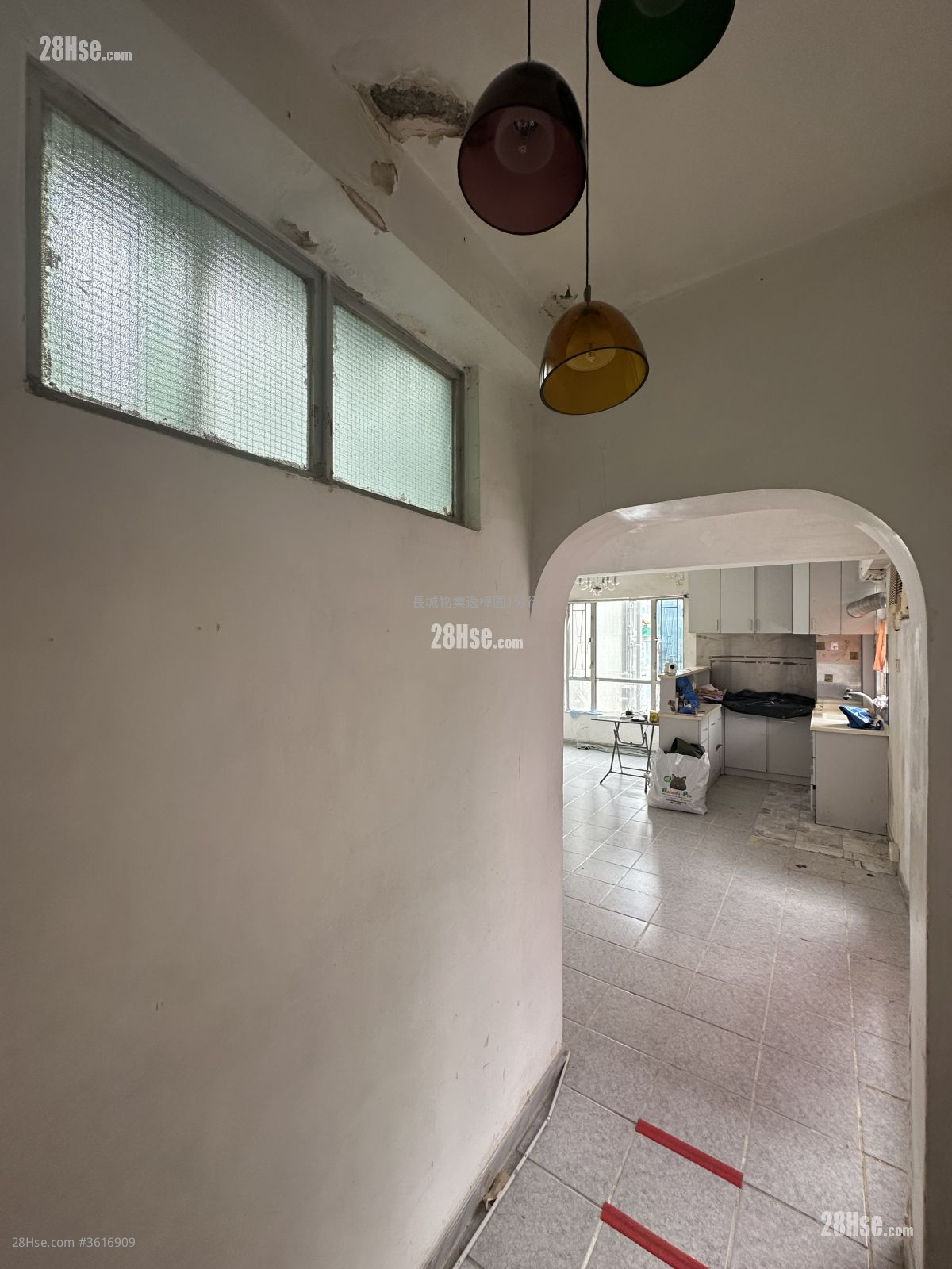 King's View Court Sell 2 Bedrooms , 1 Bathroom 548 ft² King's View Court Sell 2 Bedrooms , 1 Bathroom 548 ft²
