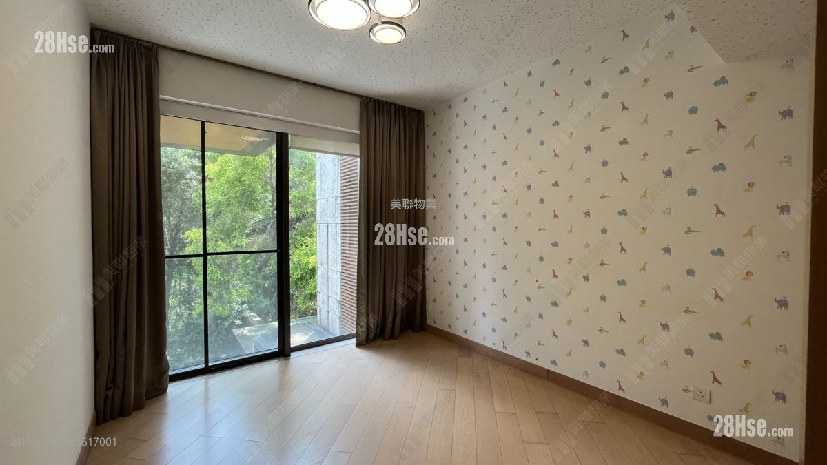 Valais Rental 2,767 ft² Valais Rental 2,767 ft²