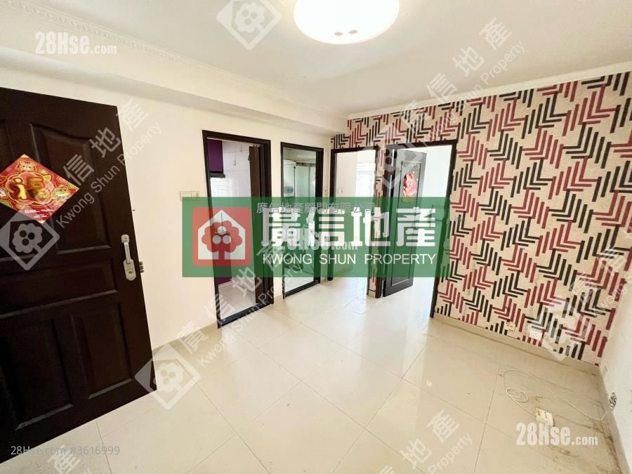 甘芳大廈 售盤 2 房 , 1 浴室 336 平方呎 甘芳大廈 售盤 2 房 , 1 浴室 336 平方呎