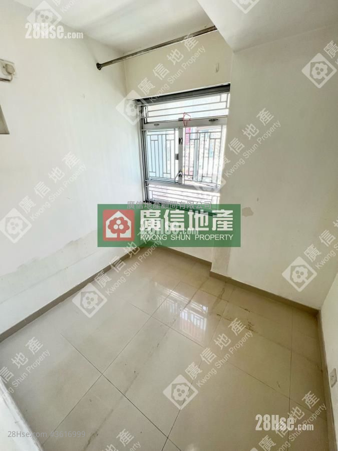 甘芳大廈 售盤 2 房 , 1 浴室 336 平方呎 甘芳大廈 售盤 2 房 , 1 浴室 336 平方呎