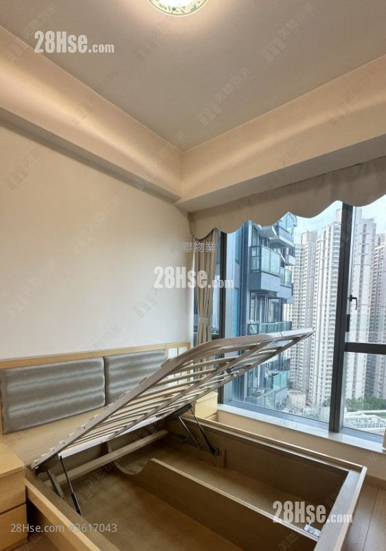 Twin Peaks Sell 2 Bedrooms , 1 Bathroom 461 ft² Twin Peaks Sell 2 Bedrooms , 1 Bathroom 461 ft²