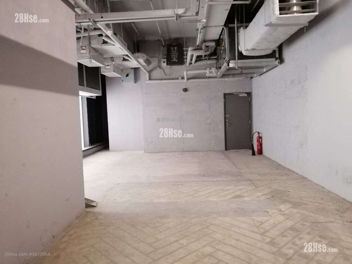 Cheung Sha Wan Shopping Mall Rental 3,000 ft² Cheung Sha Wan Shopping Mall Rental 3,000 ft²