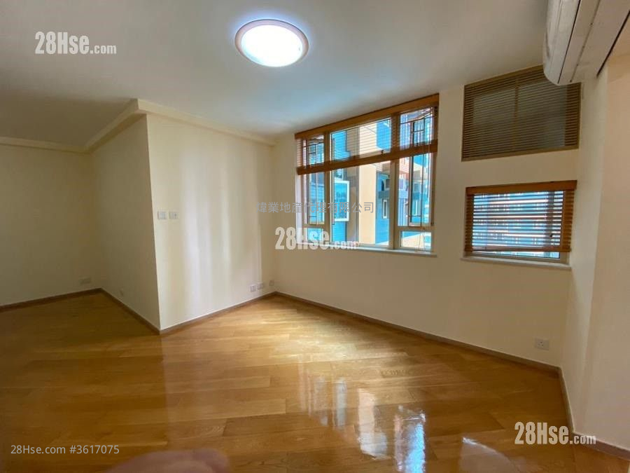 Harbour Place Rental 3 Bedrooms , 1 Bathroom 590 ft² Harbour Place Rental 3 Bedrooms , 1 Bathroom 590 ft²