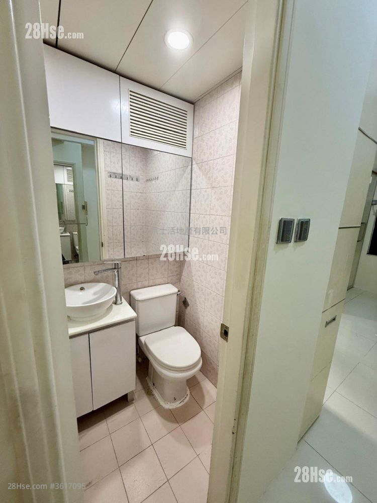 Tai Wai Tenement Building Rental 1 Bedroom , 1 Bathroom 237 ft² Tai Wai Tenement Building Rental 1 Bedroom , 1 Bathroom 237 ft²