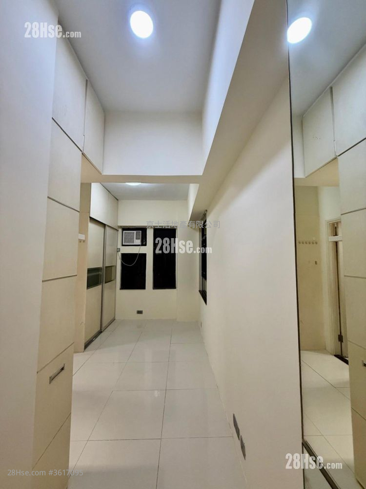 Tai Wai Tenement Building Rental 1 Bedroom , 1 Bathroom 237 ft² Tai Wai Tenement Building Rental 1 Bedroom , 1 Bathroom 237 ft²