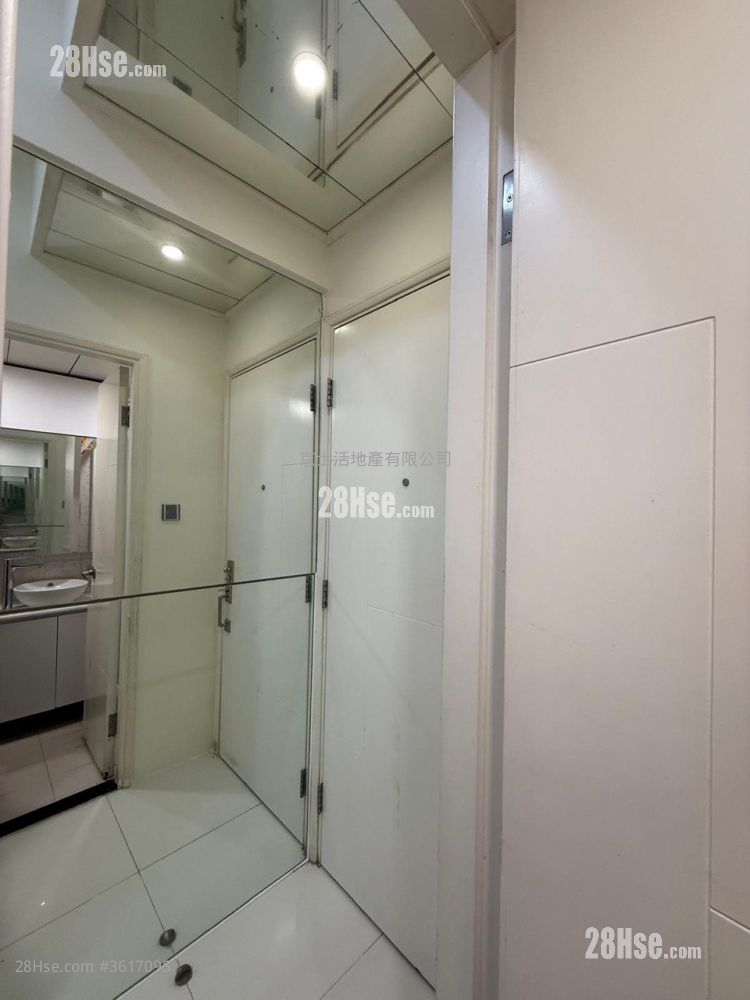 Tai Wai Tenement Building Rental 1 Bedroom , 1 Bathroom 237 ft² Tai Wai Tenement Building Rental 1 Bedroom , 1 Bathroom 237 ft²