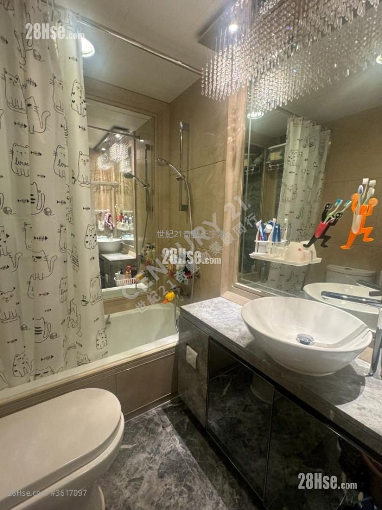 Oceanaire Sell 3 Bedrooms , 2 Bathrooms 736 ft² Oceanaire Sell 3 Bedrooms , 2 Bathrooms 736 ft²