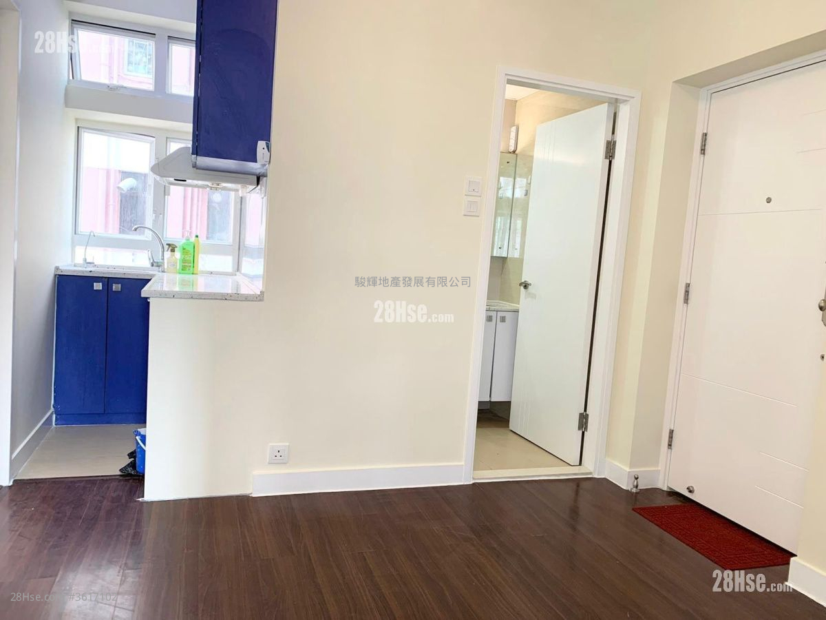 Wing Tai Building Sell 2 Bedrooms , 1 Bathroom 367 ft² Wing Tai Building Sell 2 Bedrooms , 1 Bathroom 367 ft²