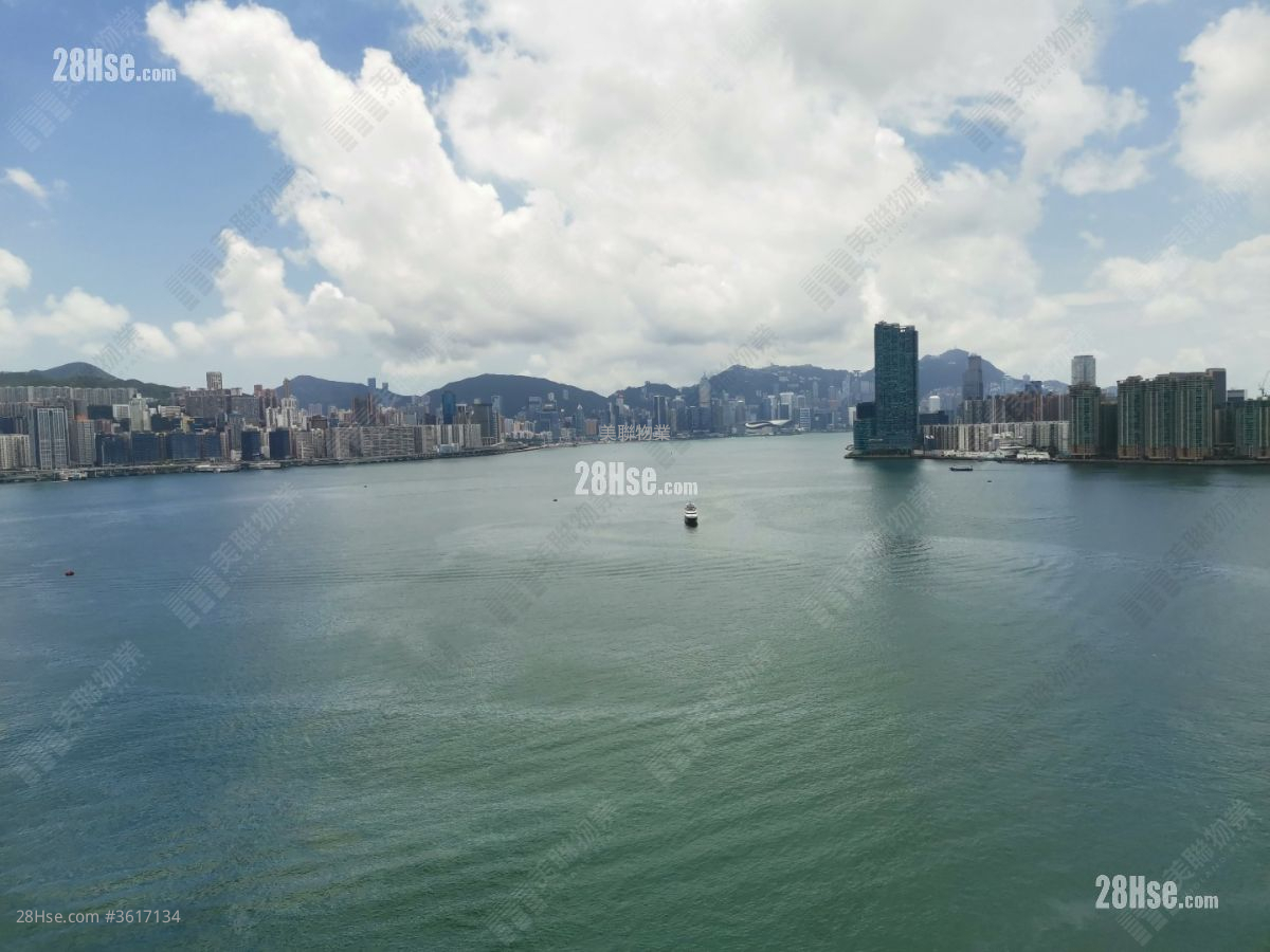 The Knightsbridge Rental 3 Bedrooms , 3 Bathrooms 1,002 ft²