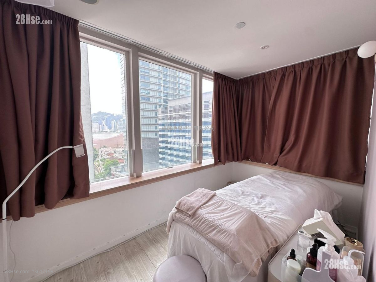 亞士厘道17-19號 Rental 5+ Bedrooms , 1 Toilet 亞士厘道17-19號 Rental 5+ Bedrooms , 1 Toilet