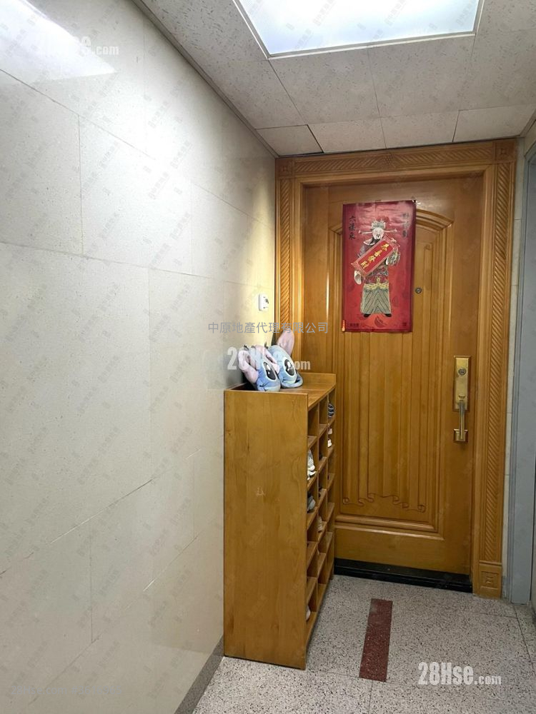 瑰麗新村 售盤 3 房 926 平方呎 瑰麗新村 售盤 3 房 926 平方呎