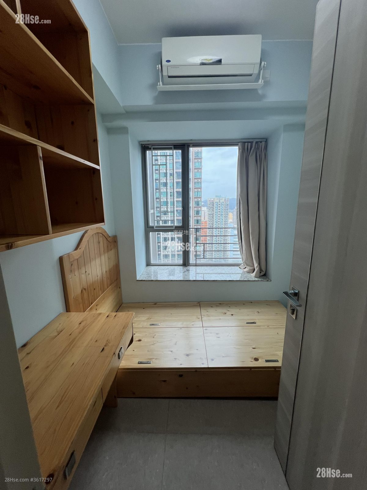 Yuccie Square Rental 3 Bedrooms , 2 Bathrooms 643 ft² Yuccie Square Rental 3 Bedrooms , 2 Bathrooms 643 ft²