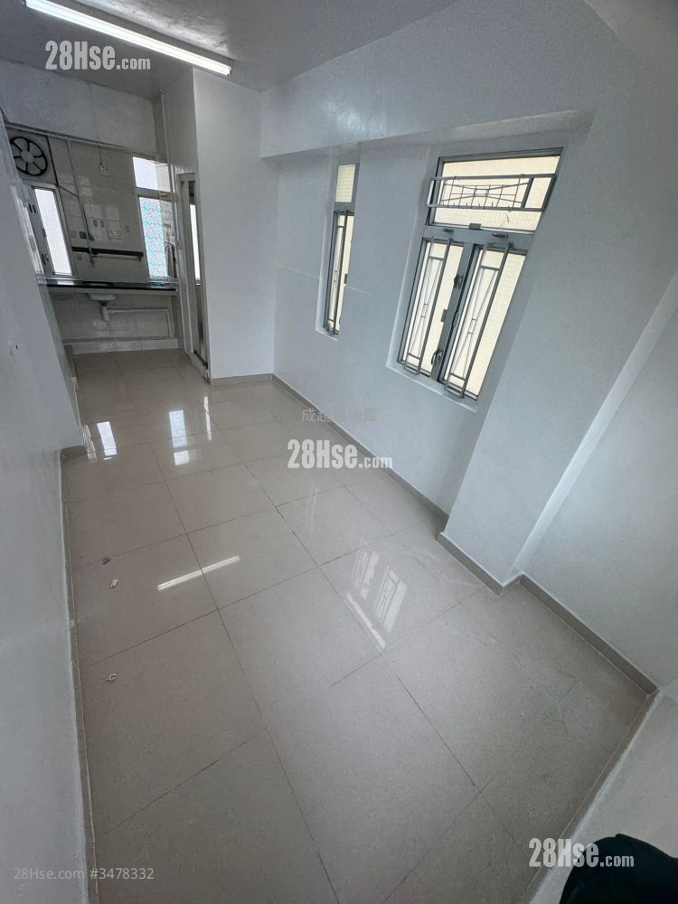 幸福樓 租盤 開放式間隔 , 1 浴室 180 平方呎 幸福樓 租盤 開放式間隔 , 1 浴室 180 平方呎