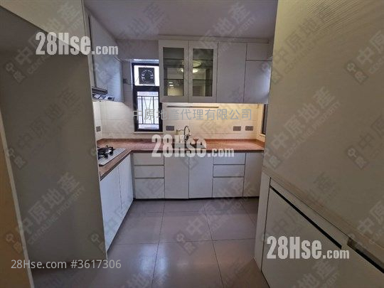 Magnolia Court Sell 3 Bedrooms 1,203 ft² Magnolia Court Sell 3 Bedrooms 1,203 ft²