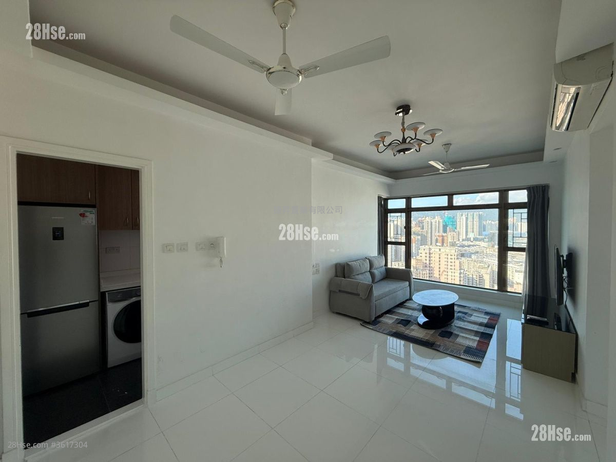 Royal Peninsula Sell 2 Bedrooms , 1 Bathroom 558 ft² Royal Peninsula Sell 2 Bedrooms , 1 Bathroom 558 ft²