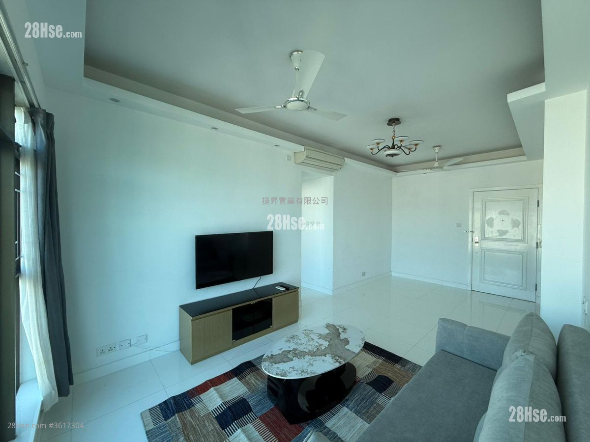 Royal Peninsula Sell 2 Bedrooms , 1 Bathroom 558 ft² Royal Peninsula Sell 2 Bedrooms , 1 Bathroom 558 ft²