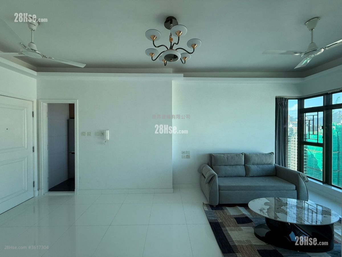 Royal Peninsula Sell 2 Bedrooms , 1 Bathroom 558 ft² Royal Peninsula Sell 2 Bedrooms , 1 Bathroom 558 ft²