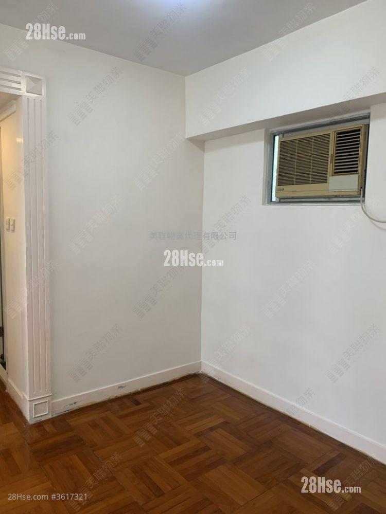 Well On Garden Sell 3 Bedrooms 502 ft² Well On Garden Sell 3 Bedrooms 502 ft²