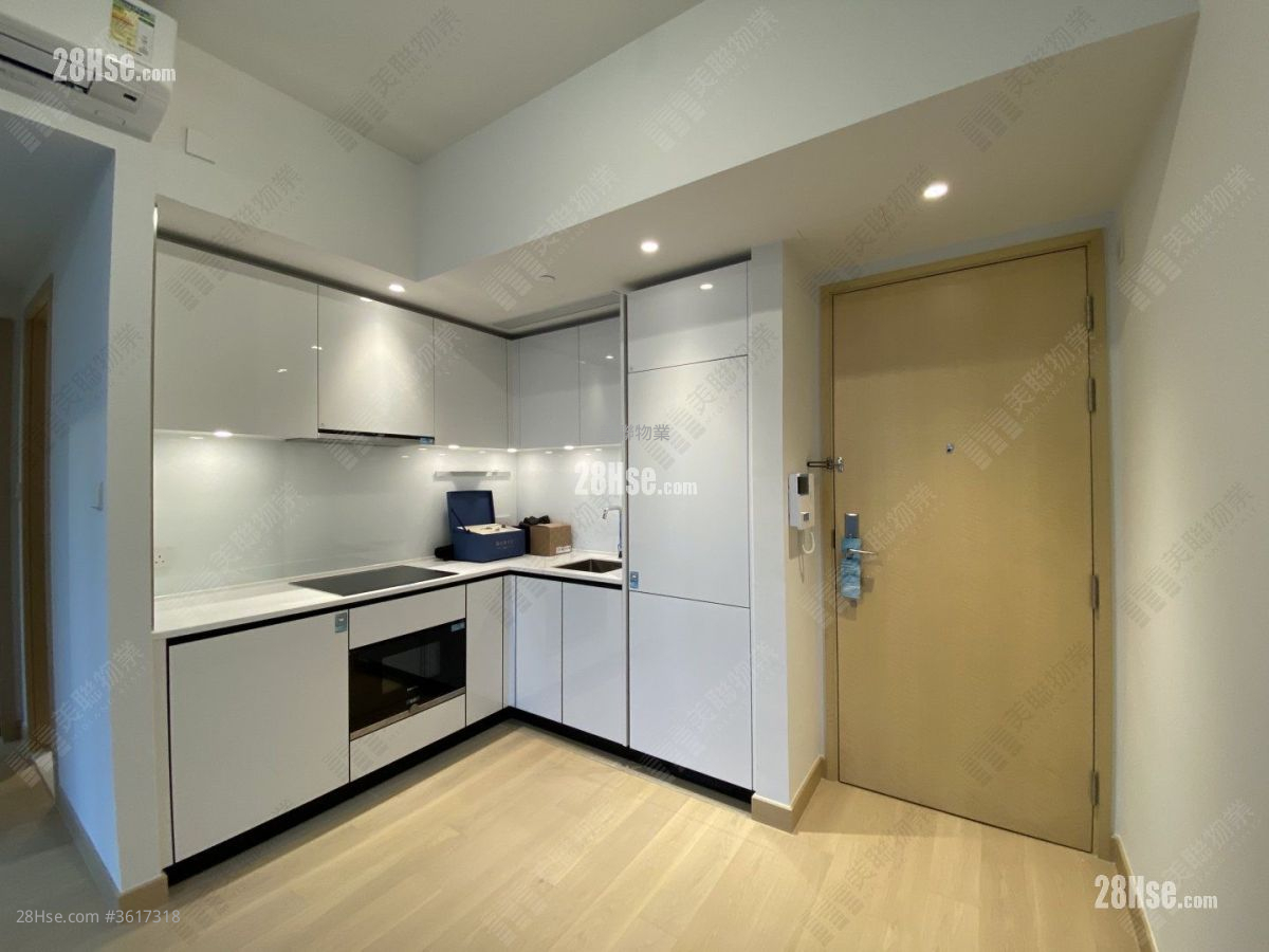Marini Sell 2 Bedrooms 467 ft² Marini Sell 2 Bedrooms 467 ft²