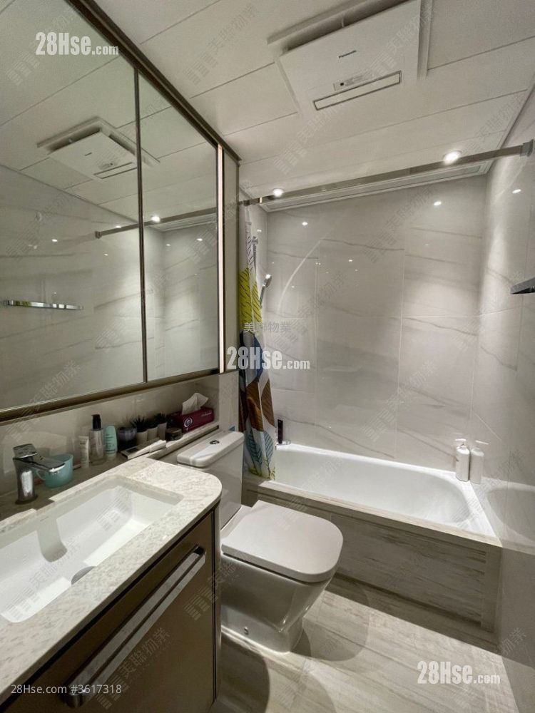 Marini Sell 2 Bedrooms 467 ft² Marini Sell 2 Bedrooms 467 ft²