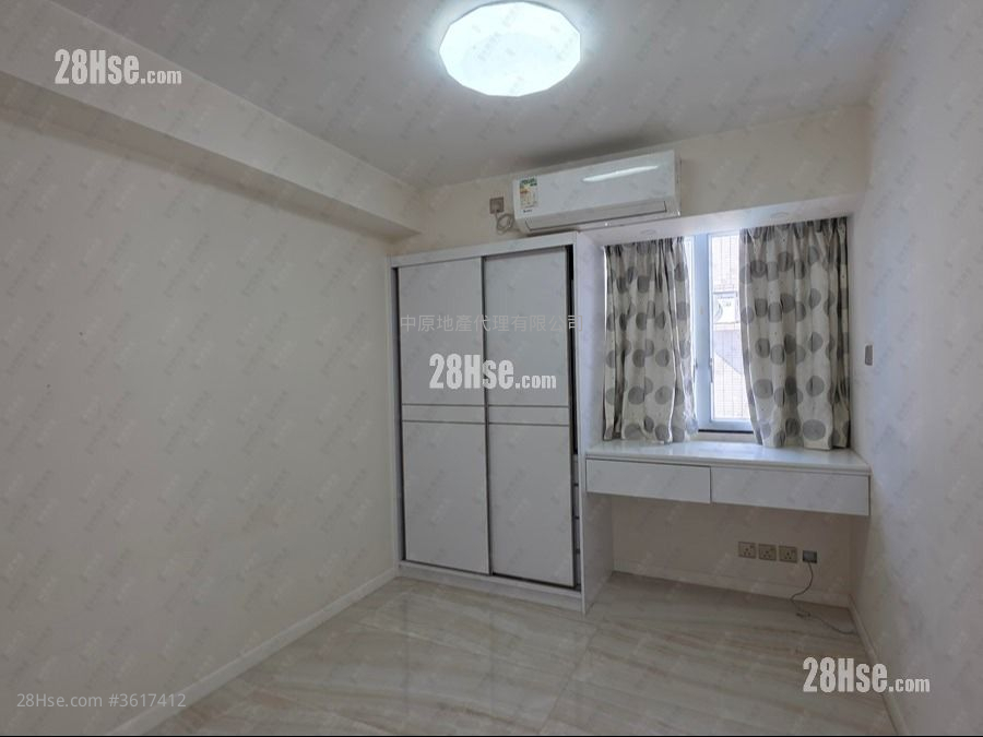 Mayfair Court Rental 3 Bedrooms , 3 Bathrooms 1,048 ft² Mayfair Court Rental 3 Bedrooms , 3 Bathrooms 1,048 ft²