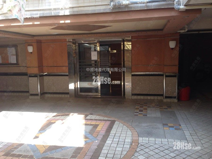 Mayfair Court Rental 3 Bedrooms , 3 Bathrooms 1,048 ft² Mayfair Court Rental 3 Bedrooms , 3 Bathrooms 1,048 ft²