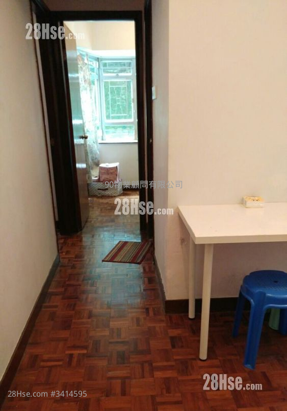 Jadeview Court Sell 325 ft²