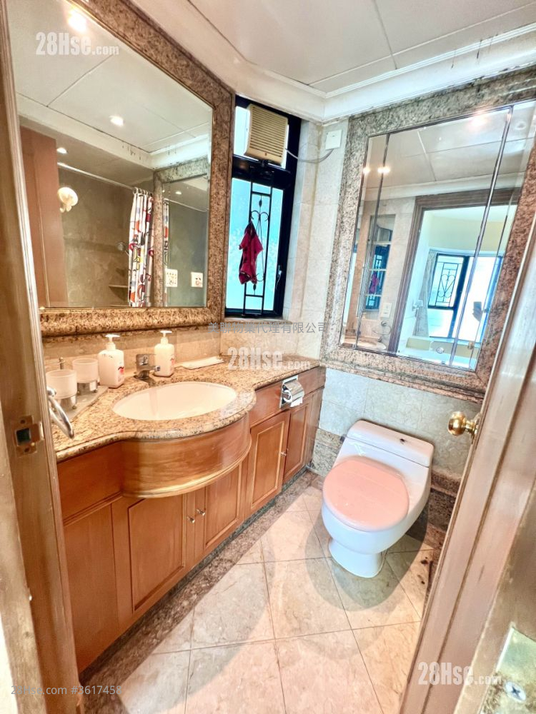 bathroom: Ocean Pointe Sell 3 Bedrooms , 2 Bathrooms 653 ft² bathroom: Ocean Pointe Sell 3 Bedrooms , 2 Bathrooms 653 ft²