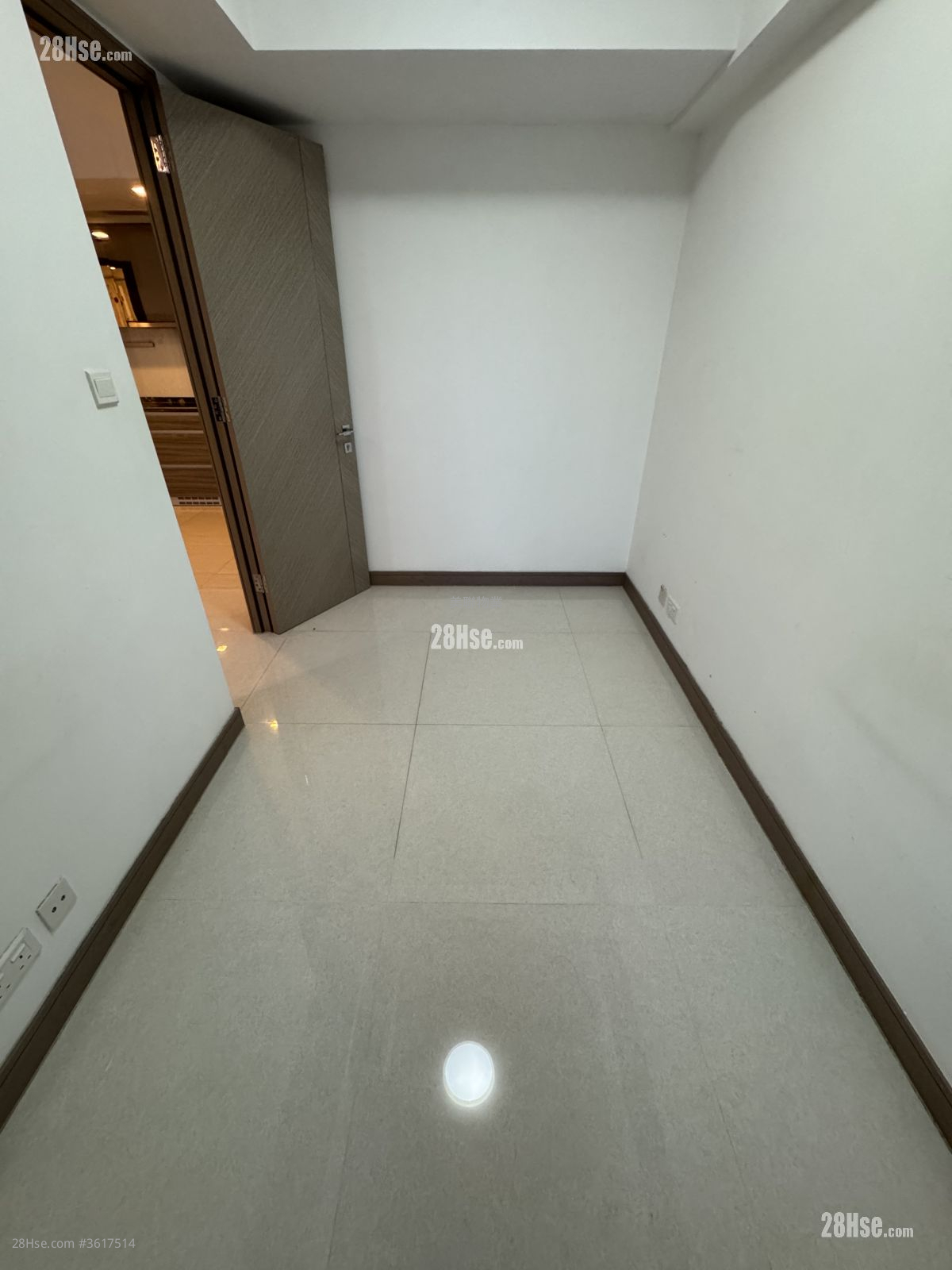 海之戀 租盤 2 房 , 1 浴室 524 平方呎 海之戀 租盤 2 房 , 1 浴室 524 平方呎