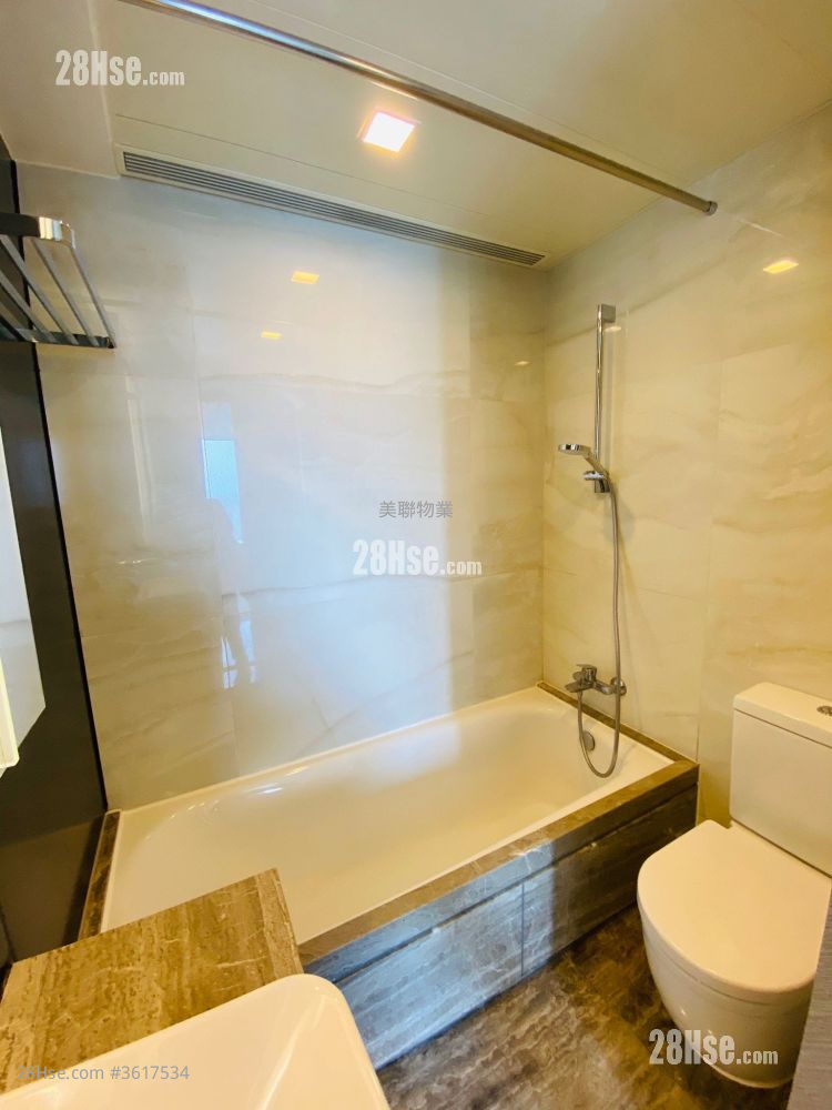 海之戀 租盤 3 房 , 3 浴室 797 平方呎 海之戀 租盤 3 房 , 3 浴室 797 平方呎