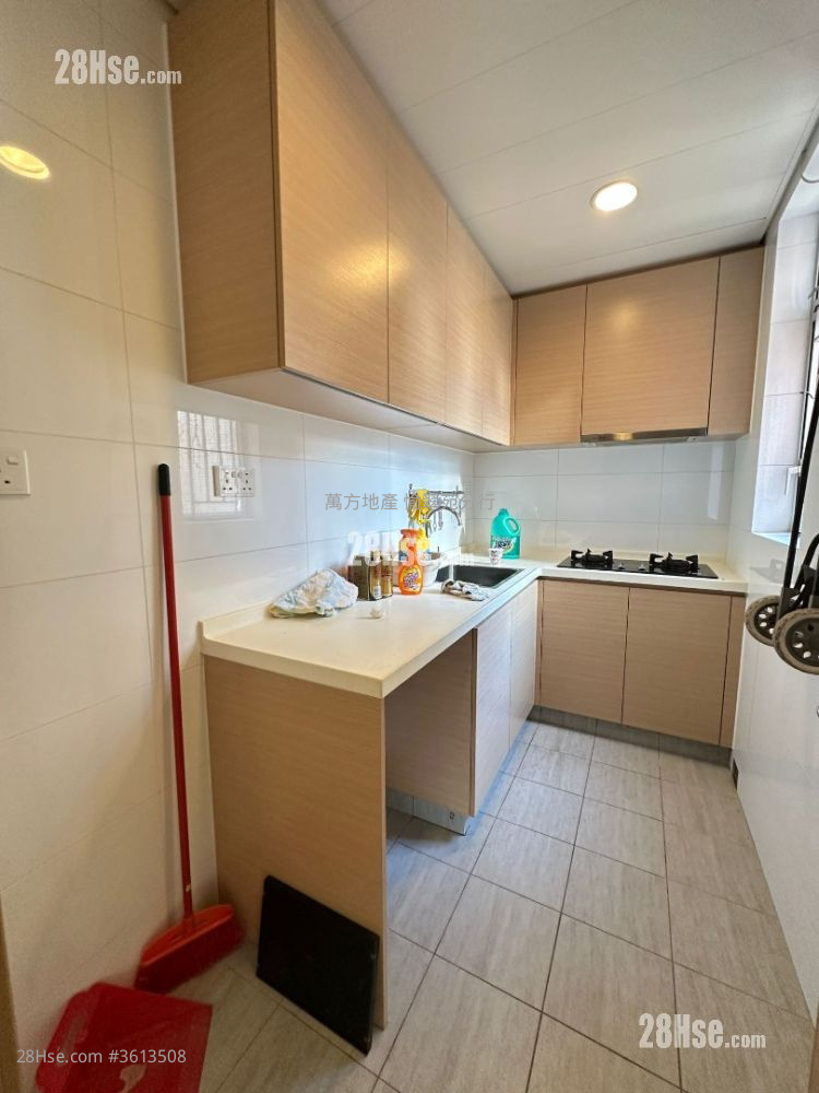 Greenhill Villa Sell 2 Bedrooms , 1 Bathroom 588 ft² Greenhill Villa Sell 2 Bedrooms , 1 Bathroom 588 ft²