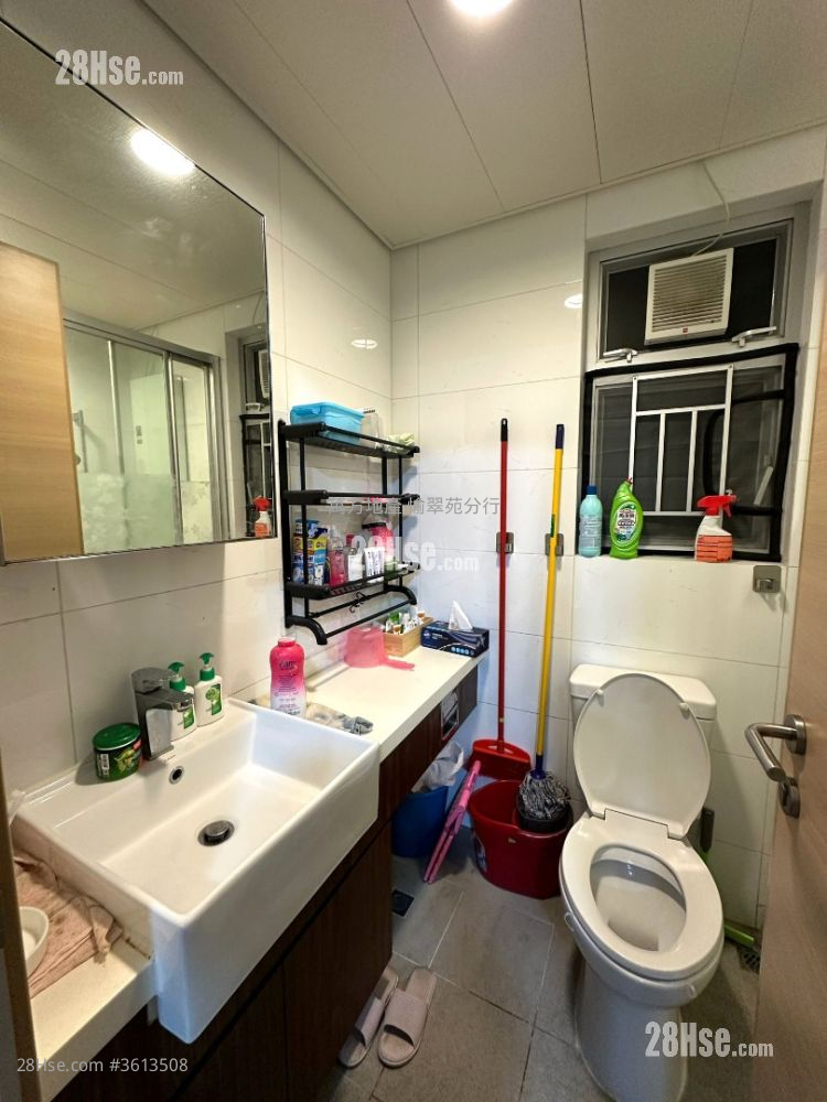 Greenhill Villa Sell 2 Bedrooms , 1 Bathroom 588 ft² Greenhill Villa Sell 2 Bedrooms , 1 Bathroom 588 ft²