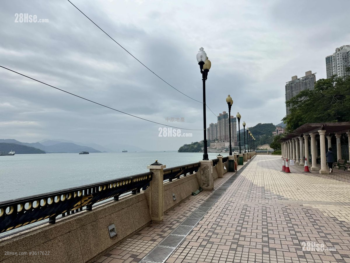 Bellagio Sell 2 Bedrooms , 1 Bathroom 526 ft² Bellagio Sell 2 Bedrooms , 1 Bathroom 526 ft²