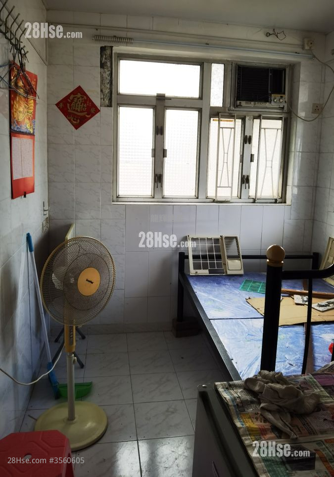 Gillies Mansion Rental Studio , 1 Bathroom 120 ft²