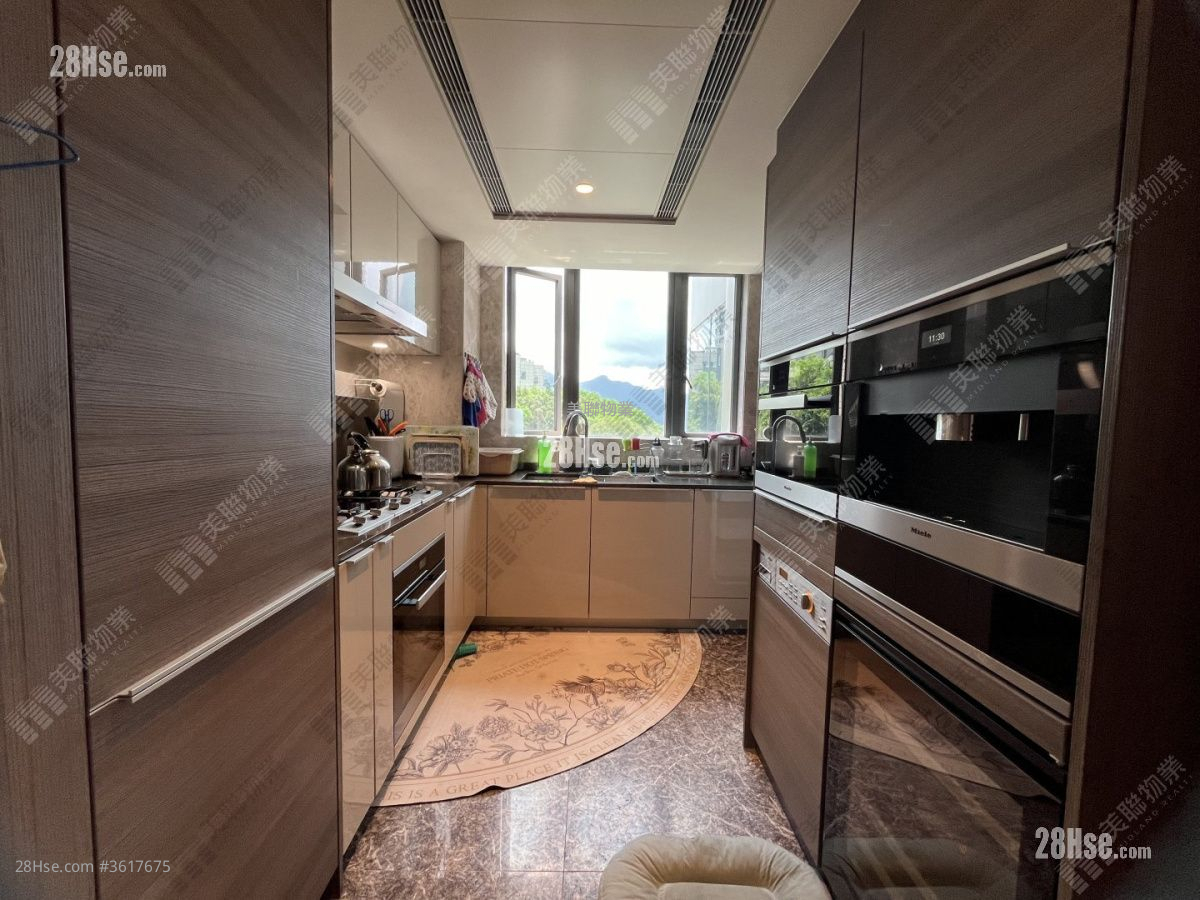 kitchen: The Cavaridge Sell 4 Bedrooms , 5+ Bathrooms 1,763 ft² kitchen: The Cavaridge Sell 4 Bedrooms , 5+ Bathrooms 1,763 ft²