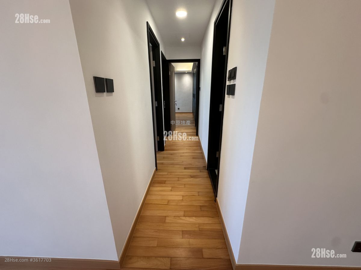 Parc Palais Rental 3 Bedrooms , 2 Bathrooms 959 ft² Parc Palais Rental 3 Bedrooms , 2 Bathrooms 959 ft²