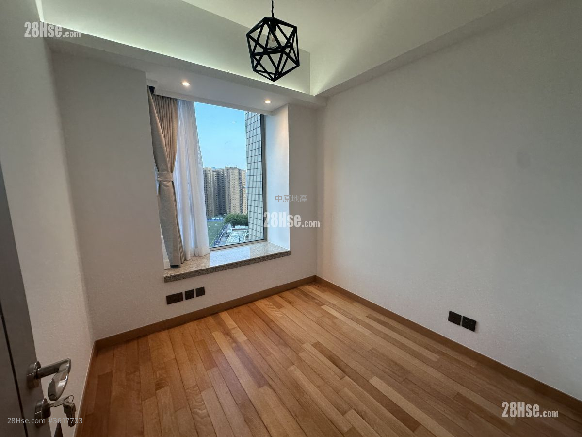 bedroom 2: Parc Palais Rental 3 Bedrooms , 2 Bathrooms 959 ft² bedroom 2: Parc Palais Rental 3 Bedrooms , 2 Bathrooms 959 ft²
