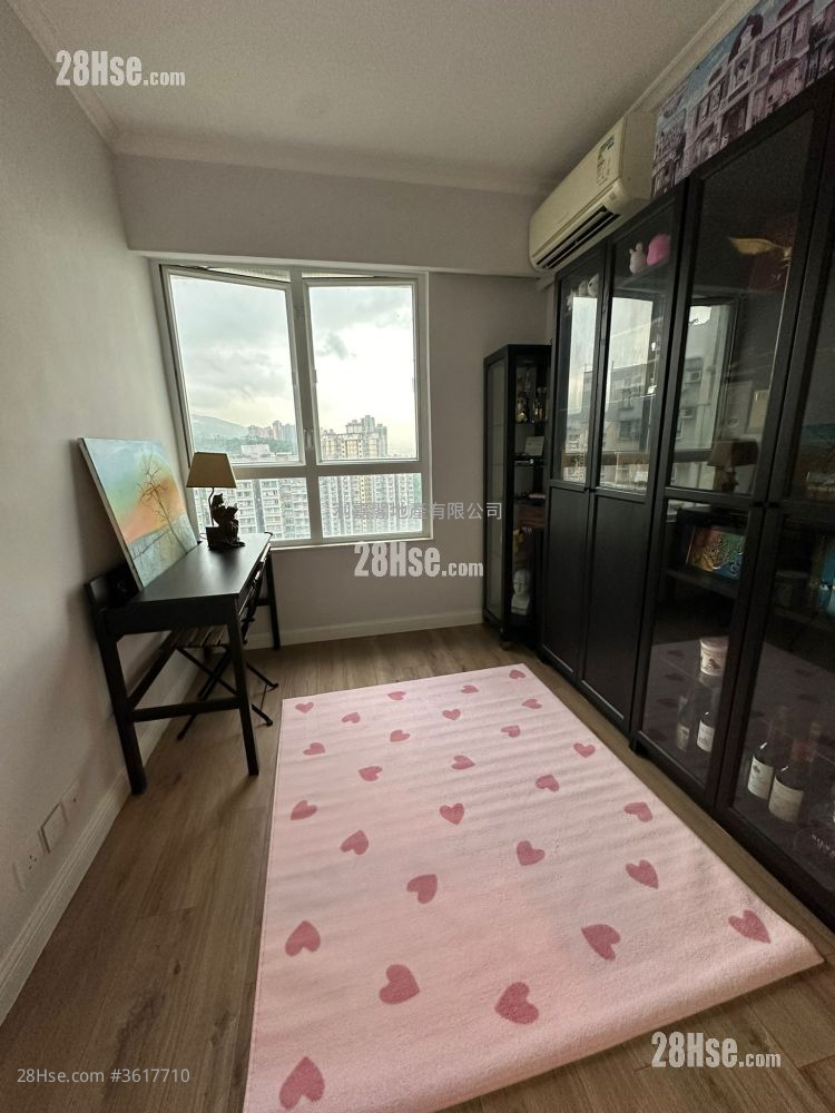 Hong Kong Garden Sell 3 Bedrooms 792 ft² Hong Kong Garden Sell 3 Bedrooms 792 ft²