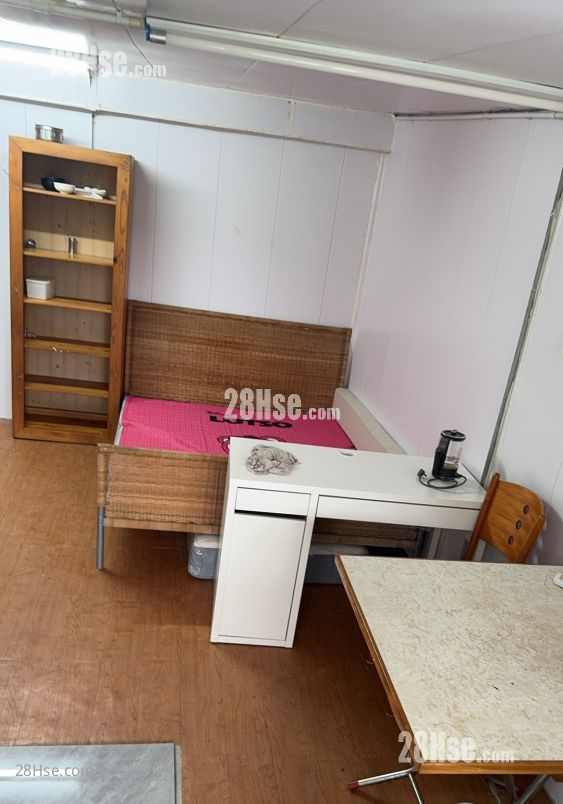 Village Rental 1 Bedroom , 1 Bathroom 180 ft² Village Rental 1 Bedroom , 1 Bathroom 180 ft²